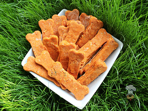 Mozzarella Tomato Turkey Dog Treats